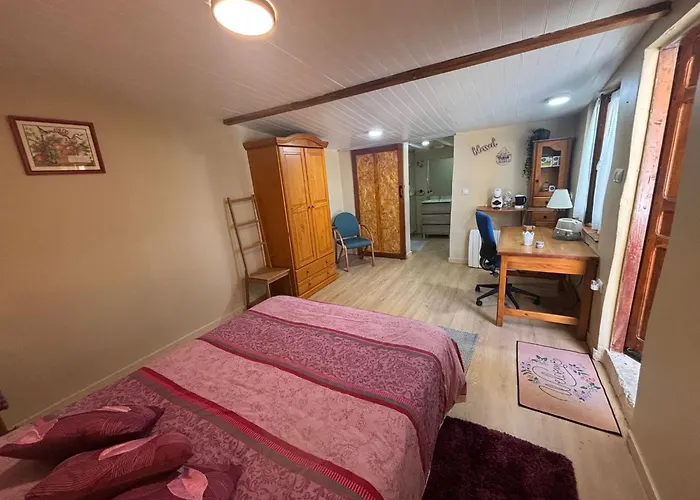 Casa Gracia בית אירוח